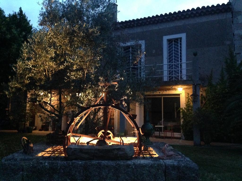 Les Jardins du Rebaut Bed & Breakfast Beziers Bagian luar foto
